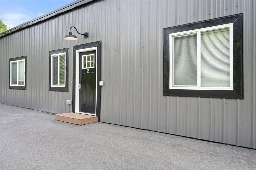 372 Old County Road Hampden ME 04444