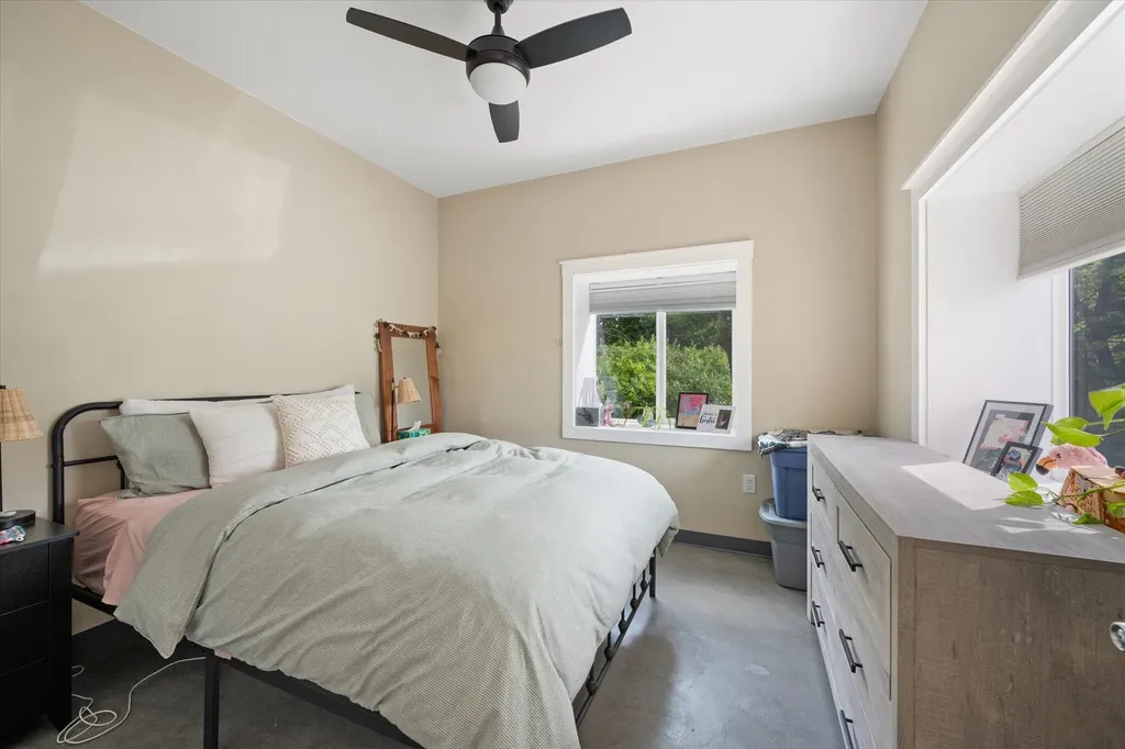 372 Old County Road Hampden ME 04444