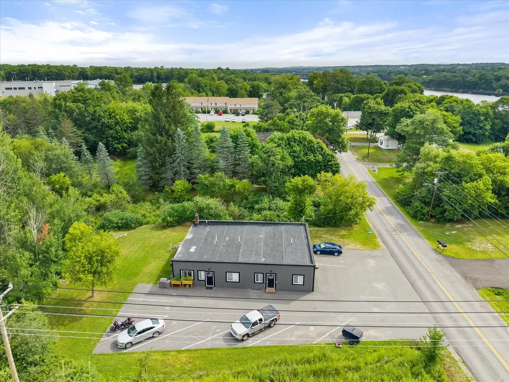372 Old County Road Hampden ME 04444