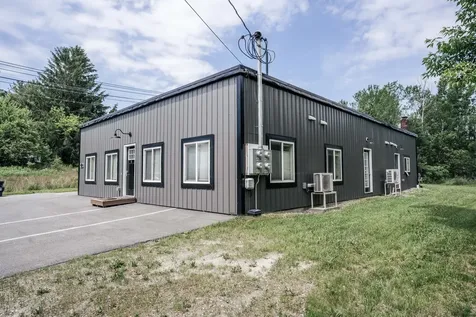 372 Old County Road Hampden ME 04444