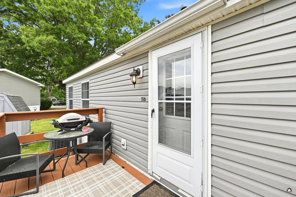 116 Blackberry Place Kittery ME 03904