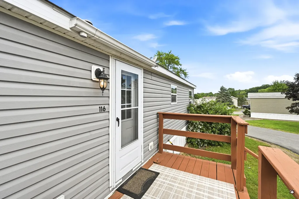 116 Blackberry Place Kittery ME 03904