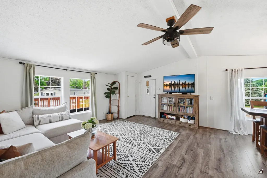 116 Blackberry Place Kittery ME 03904