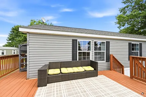 116 Blackberry Place Kittery ME 03904