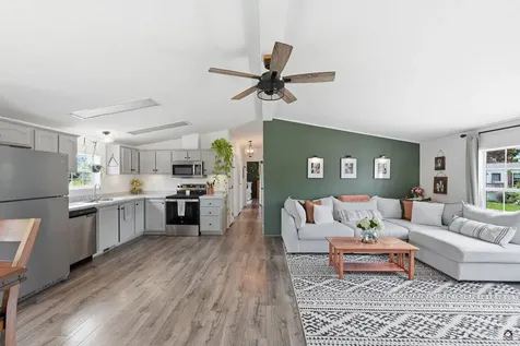 116 Blackberry Place Kittery ME 03904