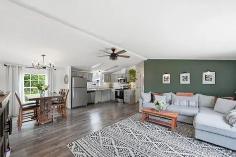 116 Blackberry Place Kittery ME 03904