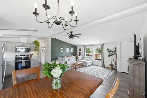 116 Blackberry Place Kittery ME 03904