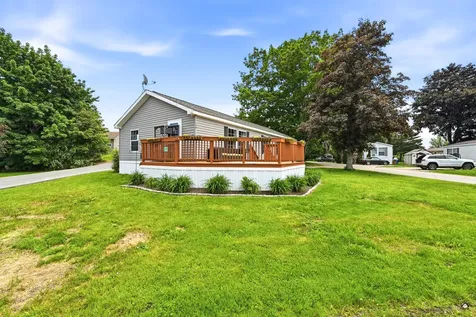 116 Blackberry Place Kittery ME 03904