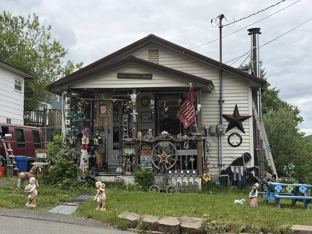 432 St Thomas Street Madawaska ME 04756