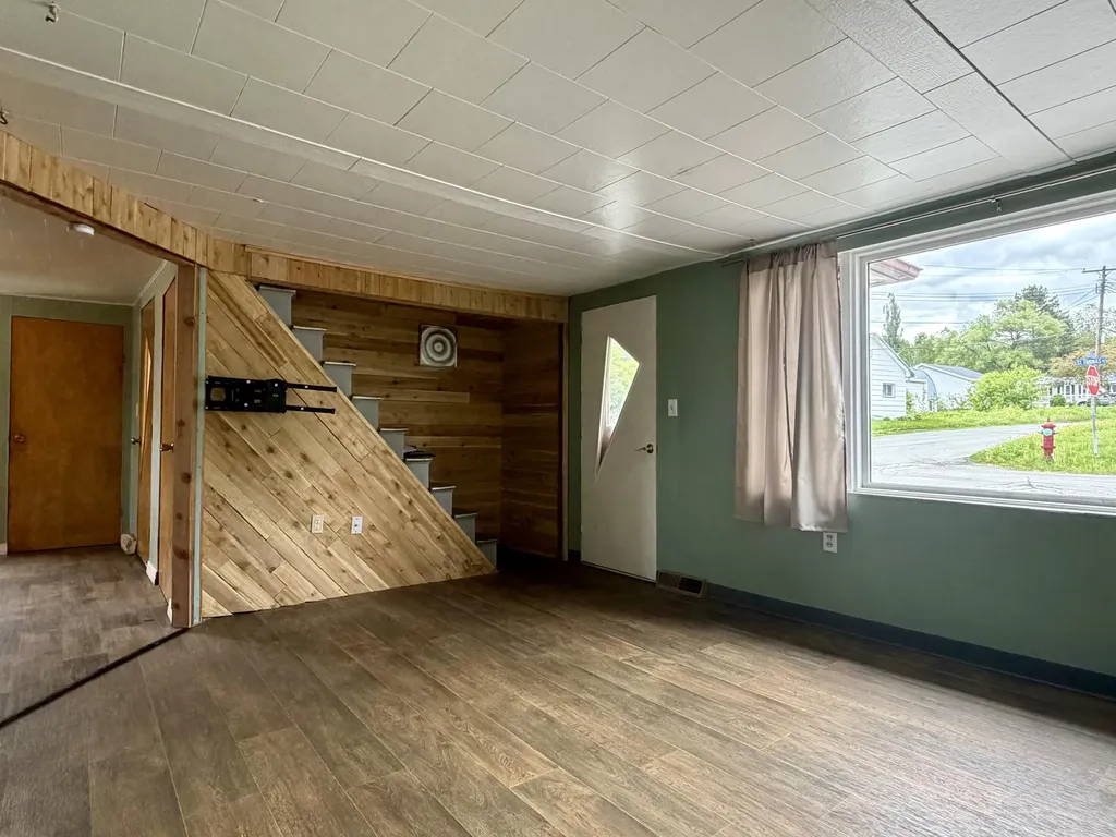 432 St Thomas Street Madawaska ME 04756