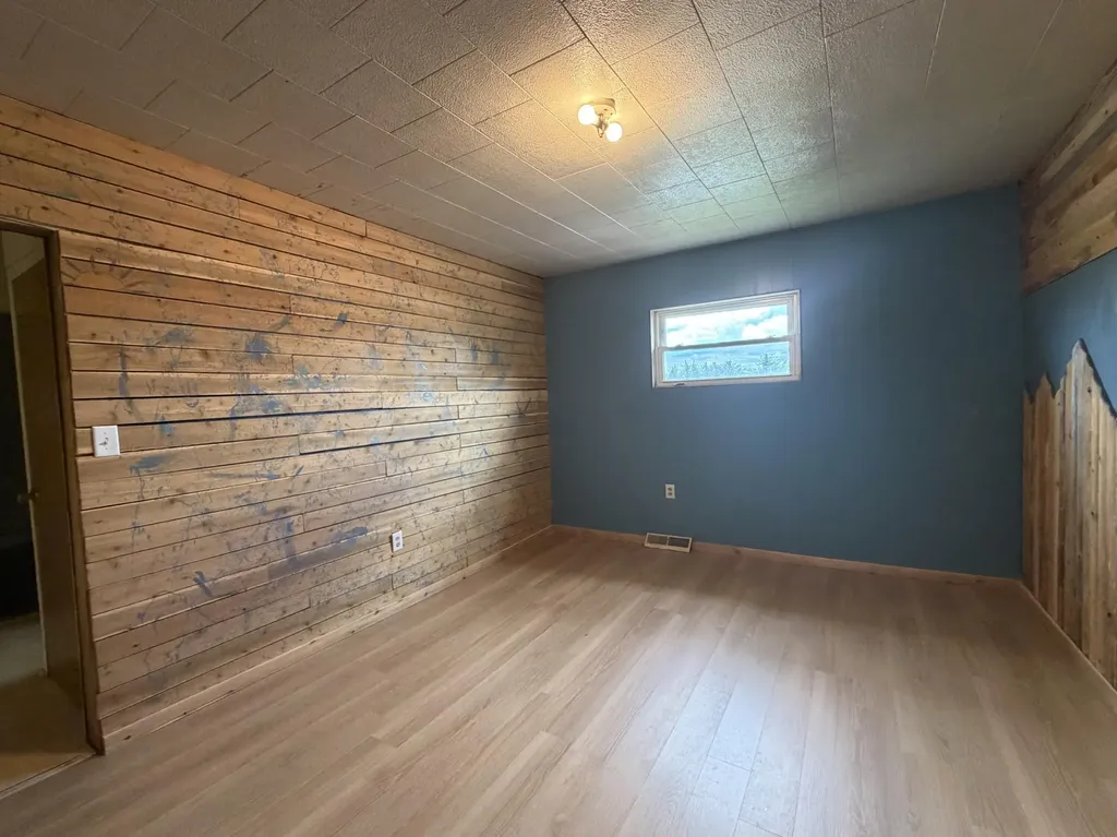 432 St Thomas Street Madawaska ME 04756