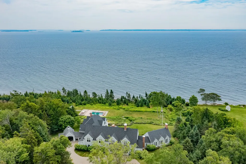 866 Pendleton Point Road Islesboro ME 04848