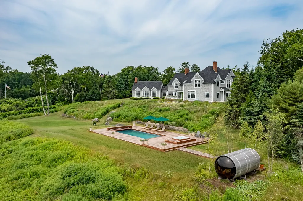 866 Pendleton Point Road Islesboro ME 04848