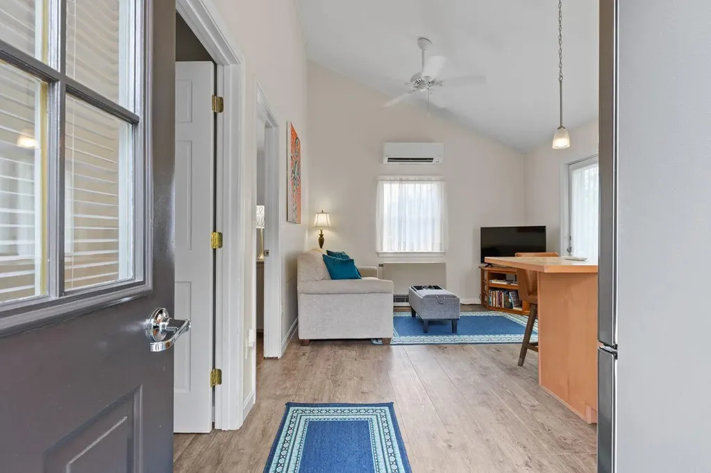 14 Holly Street Portland ME 04103