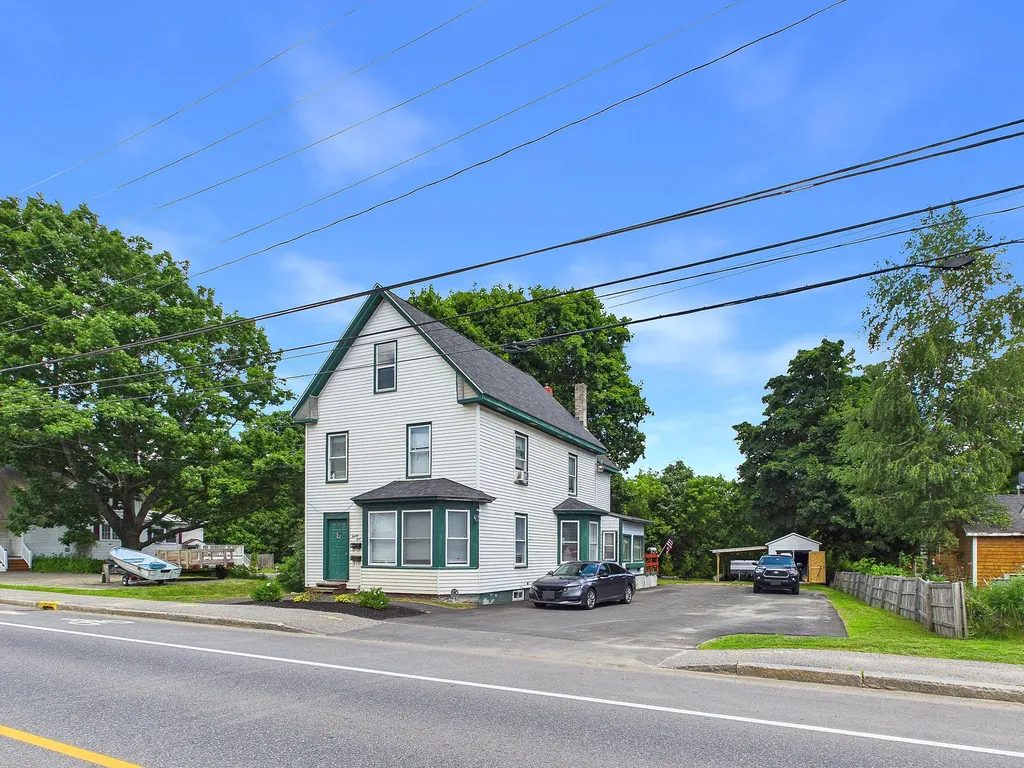 24 Main Street Fairfield ME 04937