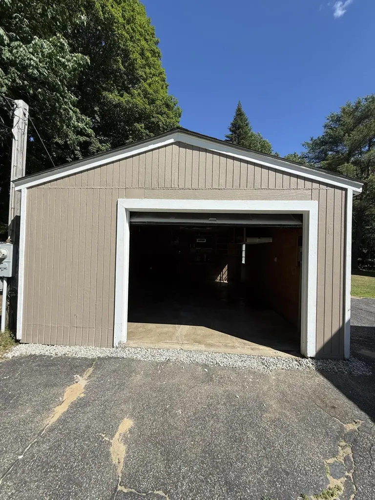 424 Poland Corner Road Poland ME 04274