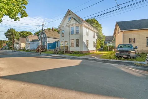 117 Union Street Brewer ME 04412