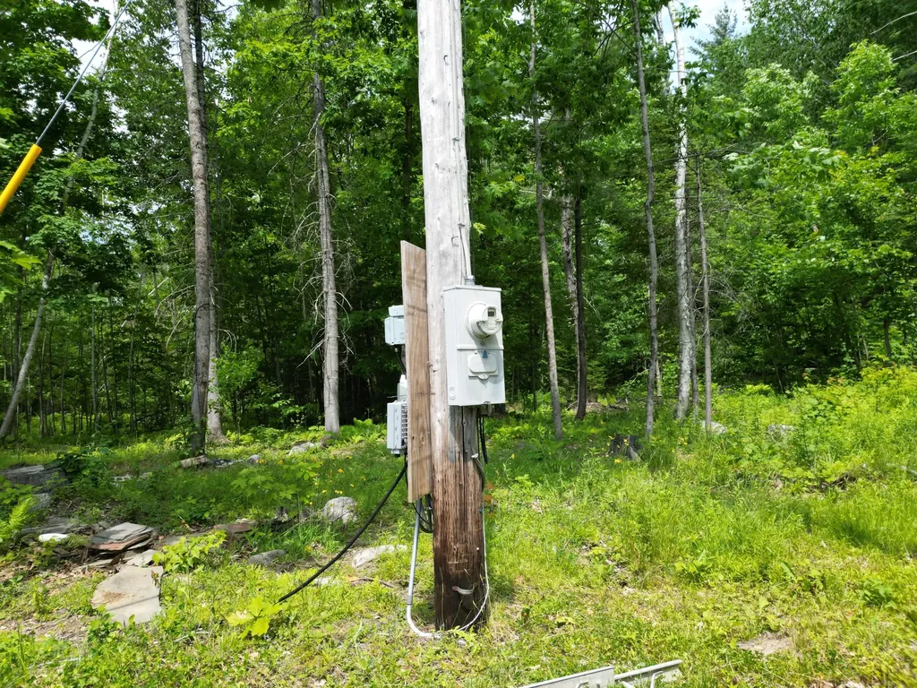 173 North Dixmont Road Troy ME 04987