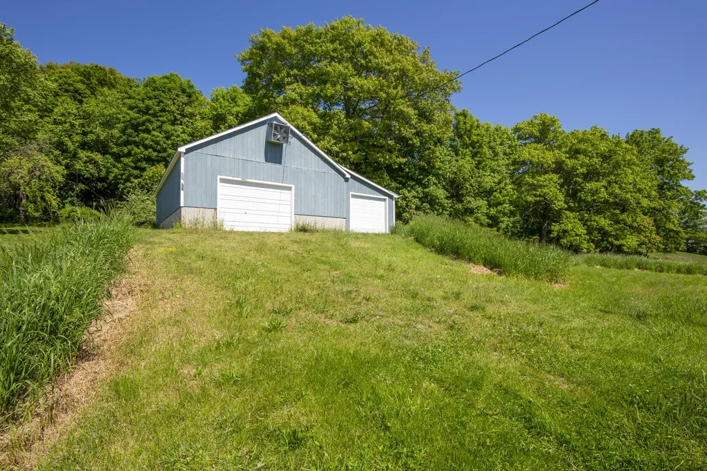 914 Union Road Appleton ME 04862
