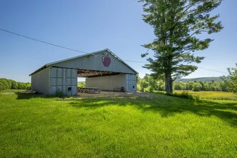 914 Union Road Appleton ME 04862