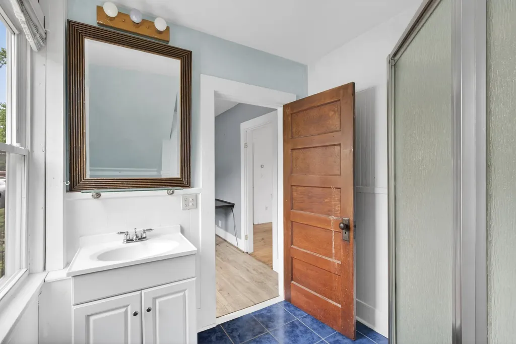 15 Tea Street Rockland ME 04841