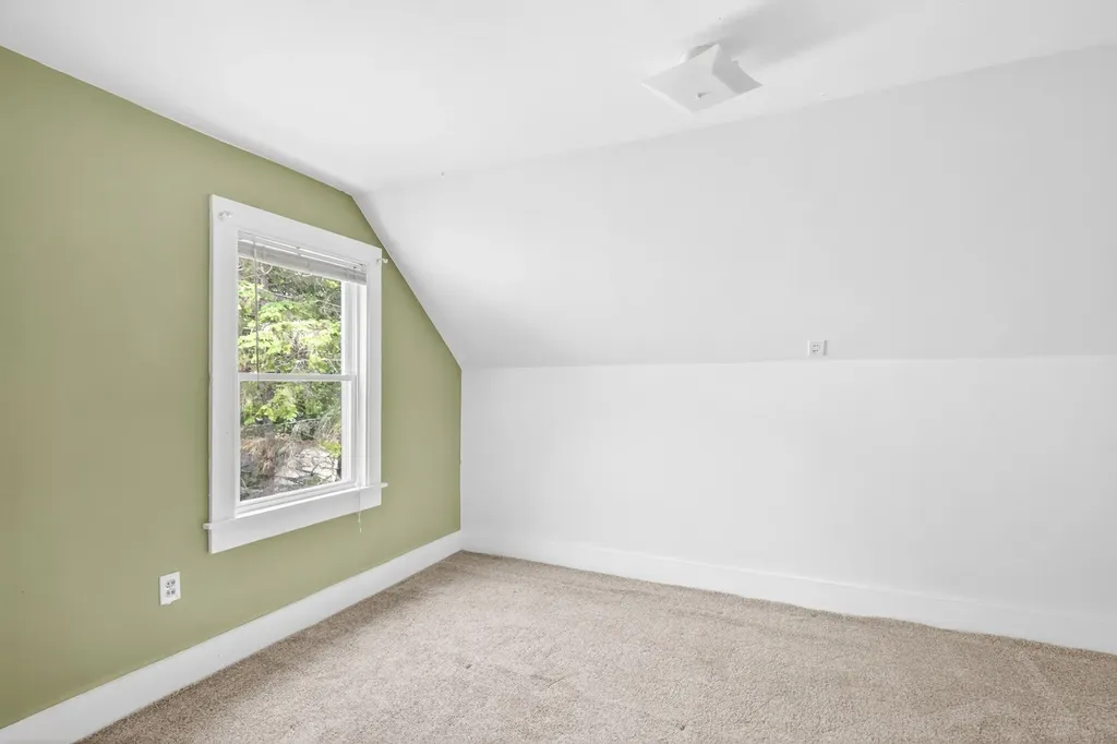 15 Tea Street Rockland ME 04841