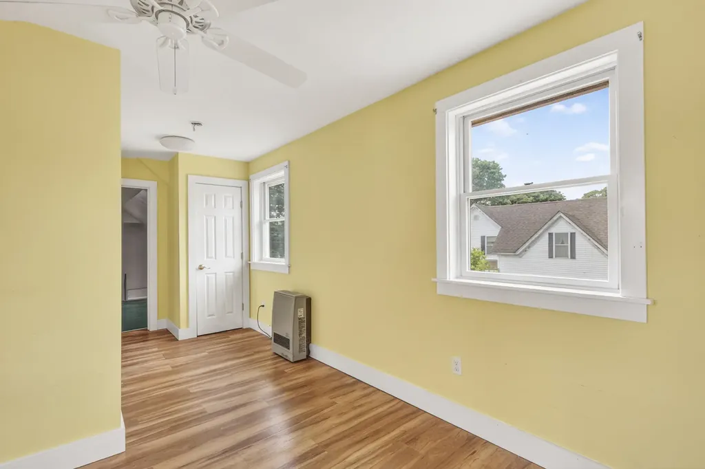 15 Tea Street Rockland ME 04841