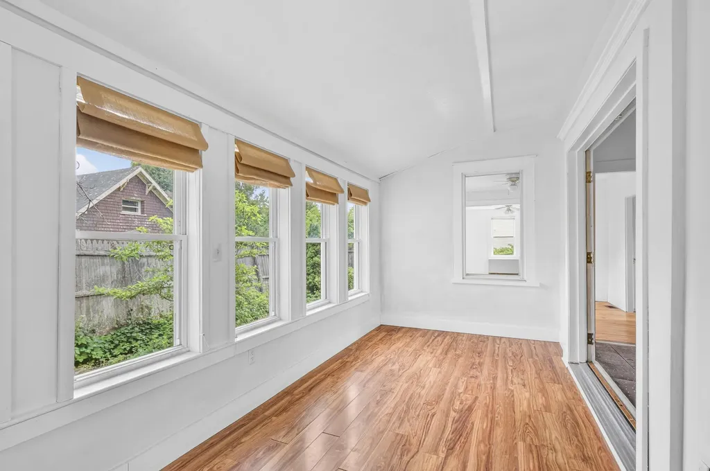 15 Tea Street Rockland ME 04841