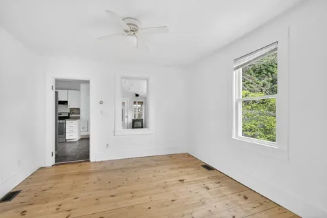 15 Tea Street Rockland ME 04841