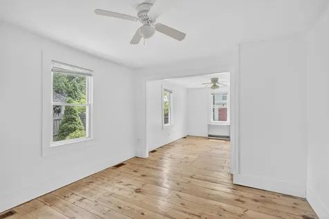 15 Tea Street Rockland ME 04841