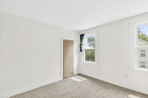 15 Tea Street Rockland ME 04841