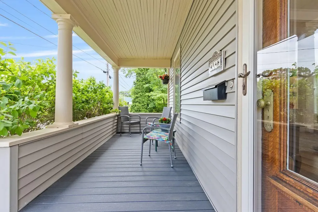 14 Holly Street Portland ME 04103