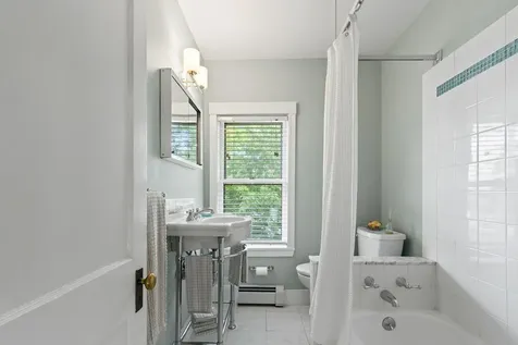 14 Holly Street Portland ME 04103