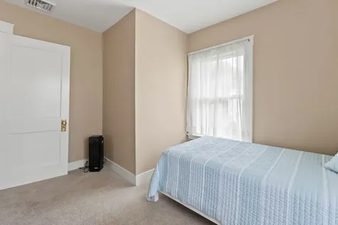 14 Holly Street Portland ME 04103