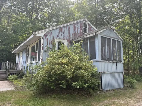 19 Kennebec Drive Lebanon ME 04027