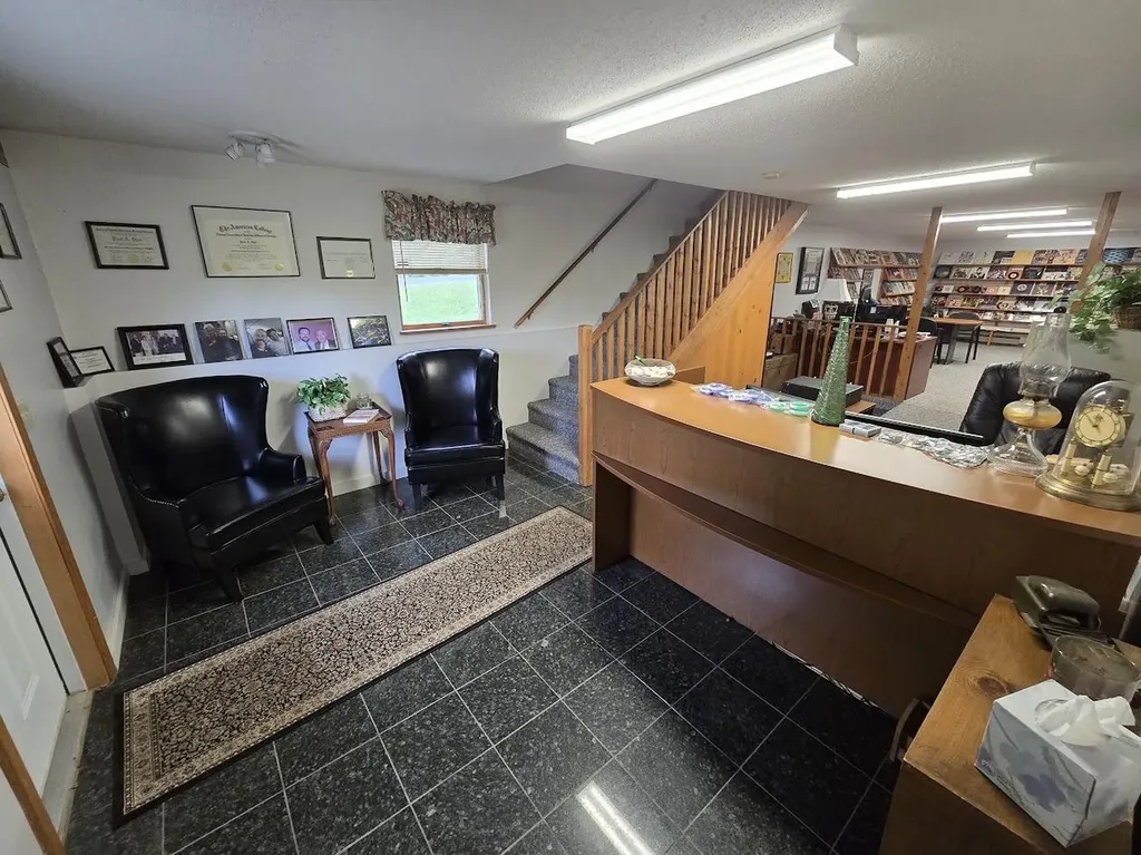 15 Phillips Road Glenburn ME 04401