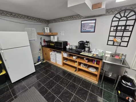 15 Phillips Road Glenburn ME 04401