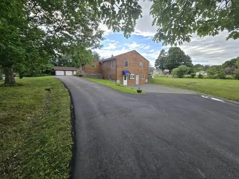 15 Phillips Road Glenburn ME 04401