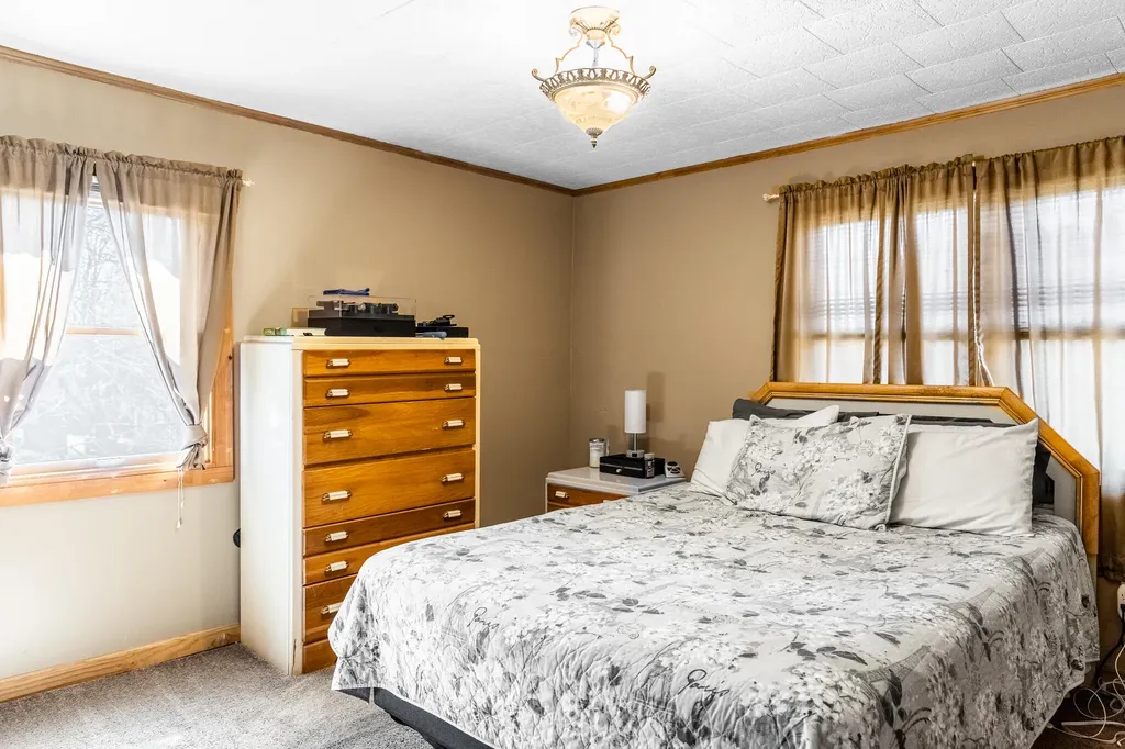 103 Margin Street Orono ME 04473