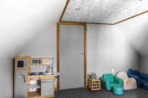 103 Margin Street Orono ME 04473