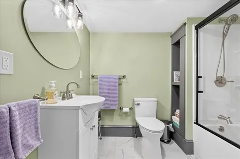 279 W Broadway Bangor ME 04401