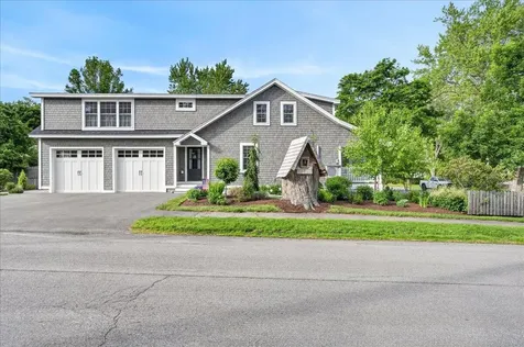 279 W Broadway Bangor ME 04401