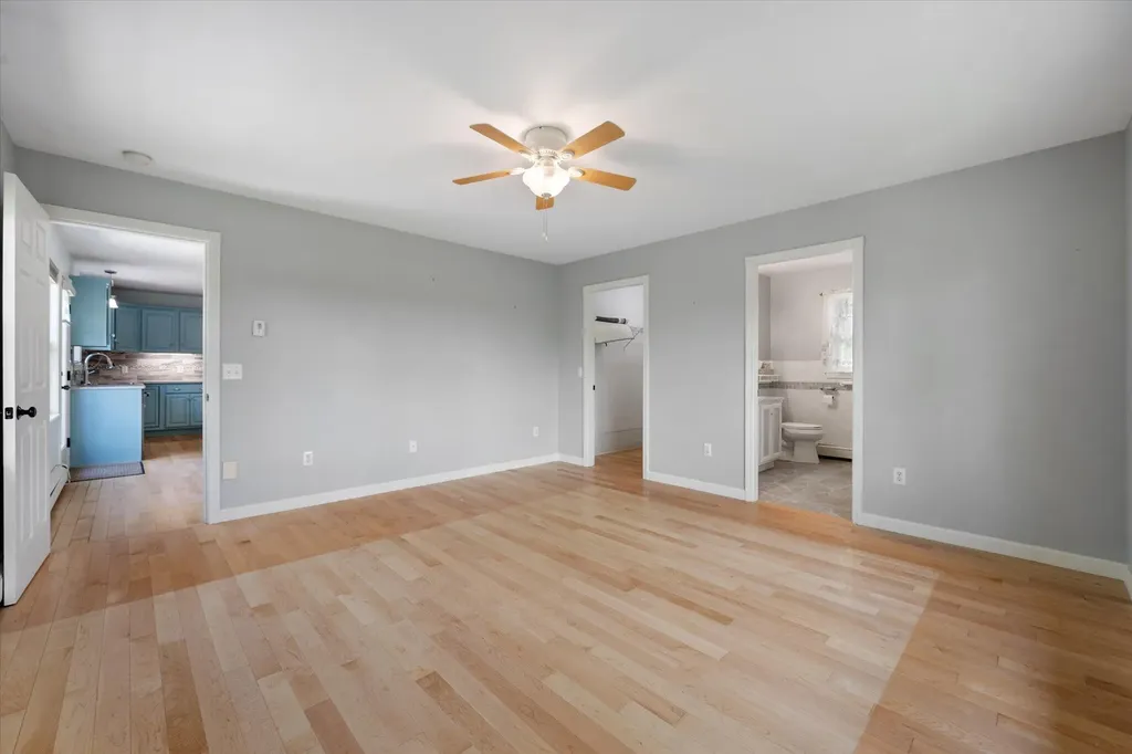 36 Comins Lane Eddington ME 04428