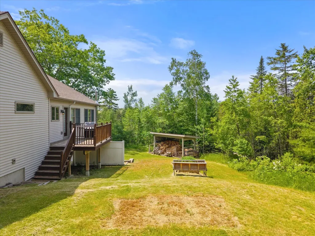 36 Comins Lane Eddington ME 04428
