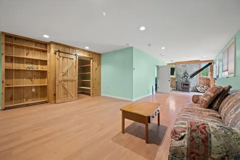 36 Comins Lane Eddington ME 04428