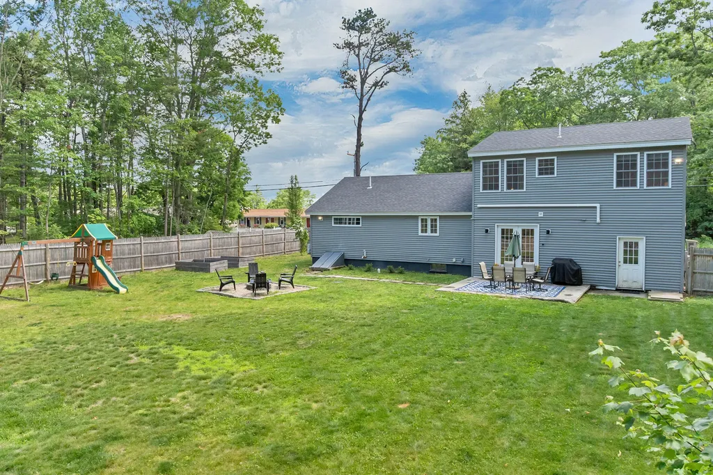 74 Alewive Road Kennebunk ME 04043