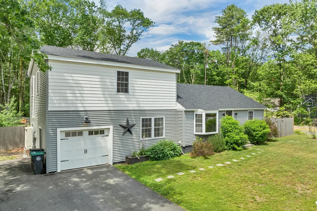 74 Alewive Road Kennebunk ME 04043