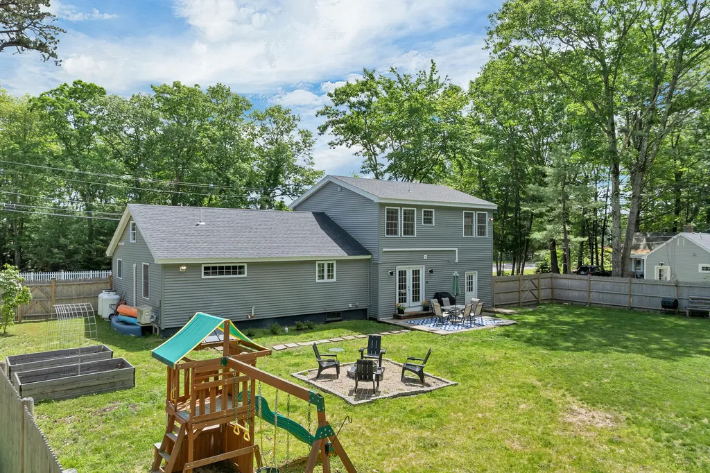 74 Alewive Road Kennebunk ME 04043