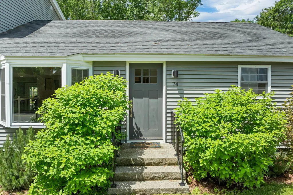 74 Alewive Road Kennebunk ME 04043