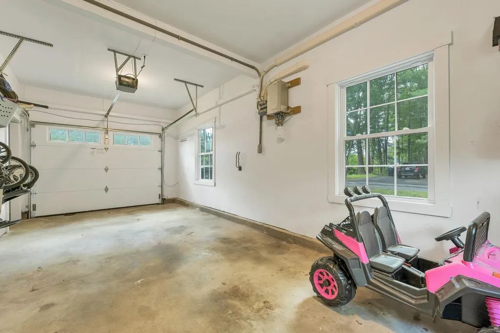 74 Alewive Road Kennebunk ME 04043